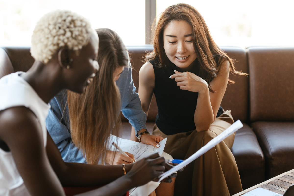 Les opportunités dans la fonction publique en 2025 : métiers, conditions et candidatures